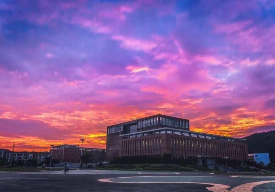 北京理工大学珠海学院