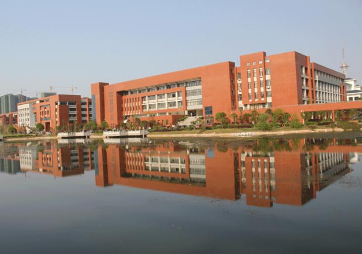 湖南工业大学成人高考网
